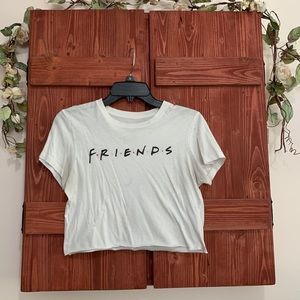 Friends crop top
